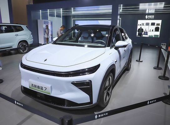 2024 Livan 7 Geely Ruilan 7 EV Samochód LHD w akumulatorze 450km ev samochody pojazdy nowej energii samochód czysto elektryczny