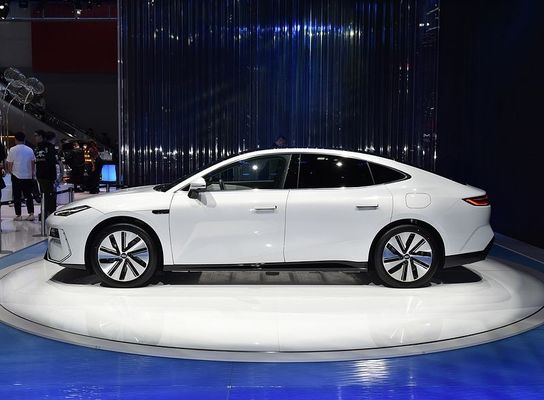2024 Nowy Pojazd Energetyczny 7 miejsc czysty elektryczny Geely Galaxy E8 Nowy EV Samochody elektryczne