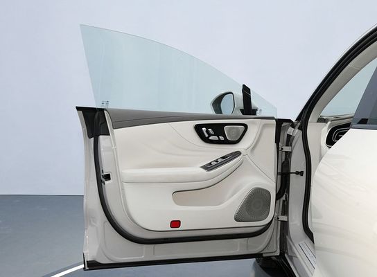 Czysty pojazd elektryczny Feifan F7 wyposażony jest w bezpłatne ładowanie baterii i wymianę na całe życie 500 km napędowy elektryczny