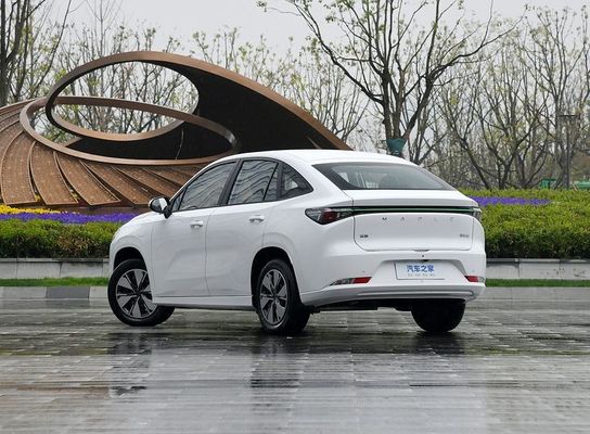 Czysty pojazd elektryczny Geely Cao Cao 60 EV z wymienną baterią i zasięgiem 415 km & 150 km/h