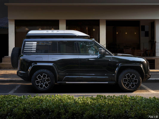 Przedsprzedaż 2024 Peking Auto Show BYD Yangwang U8 2024 Luxury Off Road Vehicle 1197hp 4Motor 4wd Elektryczny Samochód Byd U8 Hybrid