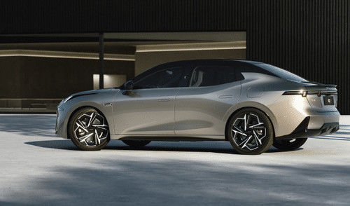 Dzisiaj wprowadzono najnowszy LYNK& CO 07 EM-P 126km długiego zasięgu pro PHEV 160 kW silnik elektryczny & 350N.m momentu obrotowego nowa energia pojazd