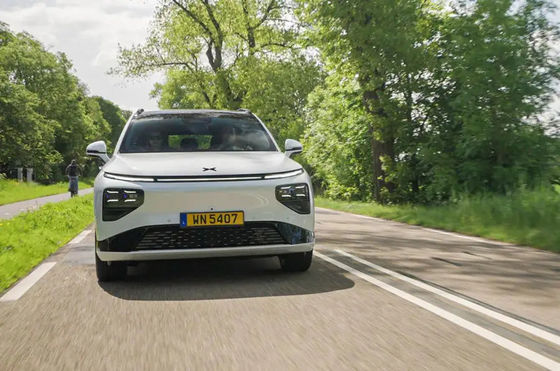 Nowy premium SUV elektryczny - Xpeng G9 2024 570km pro z 230 silnikiem 430N.m Tork 6.4sec 0-100km/h przyspieszenie