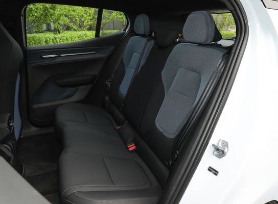 Czysto elektryczny Volvo Electric SUV EX30 410km długiego zasięgu RWD edition z 272P.s i momentem obrotowym 343N.m mocy silnika