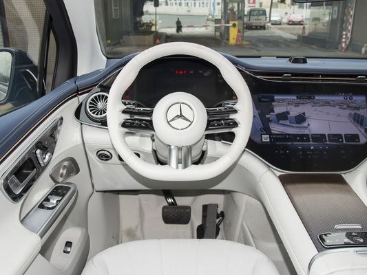 Nowy SUV elektryczny 609km długiego zasięgu pojazd elektryczny Mercedes-Benz EQE 500 w350kw/408P.s moc silnika 5.1s przyspieszenie 0-100km/h
