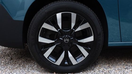 NOWY CITROEN e-Berlingo Nowy pojazd elektryczny 339km Zakres 52kwh bateria z 100kw ((136P.s) Moc silnika i 132km/h prędkość maksymalna