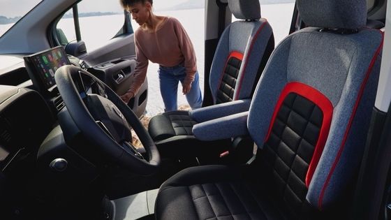 NOWY CITROEN e-Berlingo Nowy pojazd elektryczny 339km Zakres 52kwh bateria z 100kw ((136P.s) Moc silnika i 132km/h prędkość maksymalna