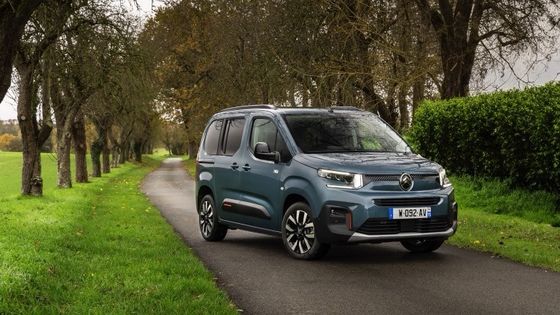NOWY CITROEN e-Berlingo Nowy pojazd elektryczny 339km Zakres 52kwh bateria z 100kw ((136P.s) Moc silnika i 132km/h prędkość maksymalna