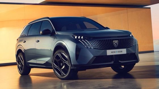 Przedsprzedaż 2024 Peugeot E-5008 SUV 500km zasięg Topping 326 KM (240 KW) Podwójny silnik AWD czysto elektryczny pojazd