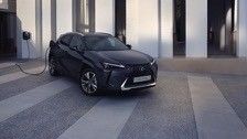 Lexus UX300e 2023 Review, All Electric EV 440km Działalność WLTP 7.5s 0-100km/h Przyśpieszenie Z 150kw Moc Samochód elektryczny