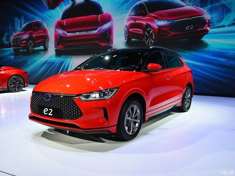 Samochód elektryczny New Energy Byd E2