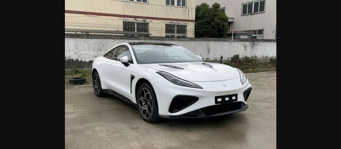 64.27kwh Pojazdy z baterią @NEZHA GT 560km zasięg Energooszczędny 2 drzwi 4 siedzenia Hardtop Sport Car