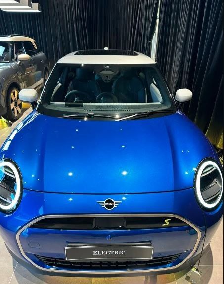 Do 2024 najnowszy czysto elektryczny Mini Cooper Hatch 4 drzwi/5 siedzenia z dużym pomieszczeniem