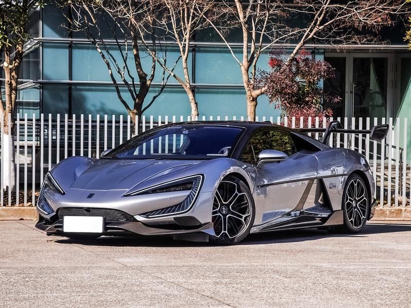 BYD Yangwang U9 Top Level Sport Car 300km/h Pure Electric 1306 KM