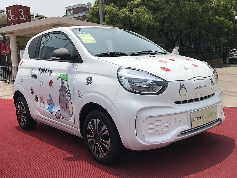 Czyste pojazdy elektryczne Roewe Clever Całkowicie elektryczny samochód Mini elektryczny samochód 4-osobowy z zasięgiem 311 km