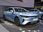 2024 Chery Fengyun A8 Hybrid Electric Cars gotowe do sprzedaży z maksymalną prędkością 185 km/h