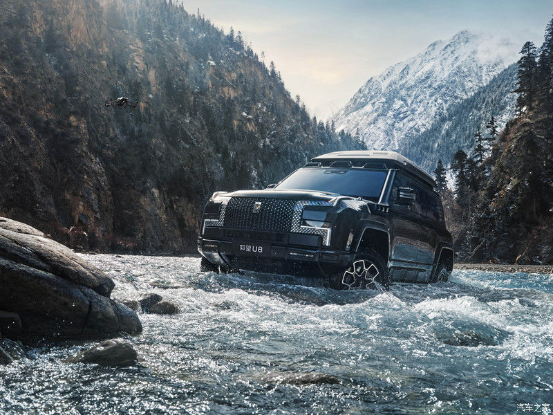 Przedsprzedaż 2024 Peking Auto Show BYD Yangwang U8 2024 Luxury Off Road Vehicle 1197hp 4Motor 4wd Elektryczny Samochód Byd U8 Hybrid